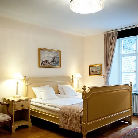 Mayfair Tunneln Hotel